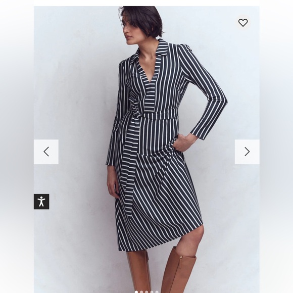 Boden Dresses & Skirts - Boden Imogen Collared Jersey Dress
French Navy and Ivory Sz 2R NEW